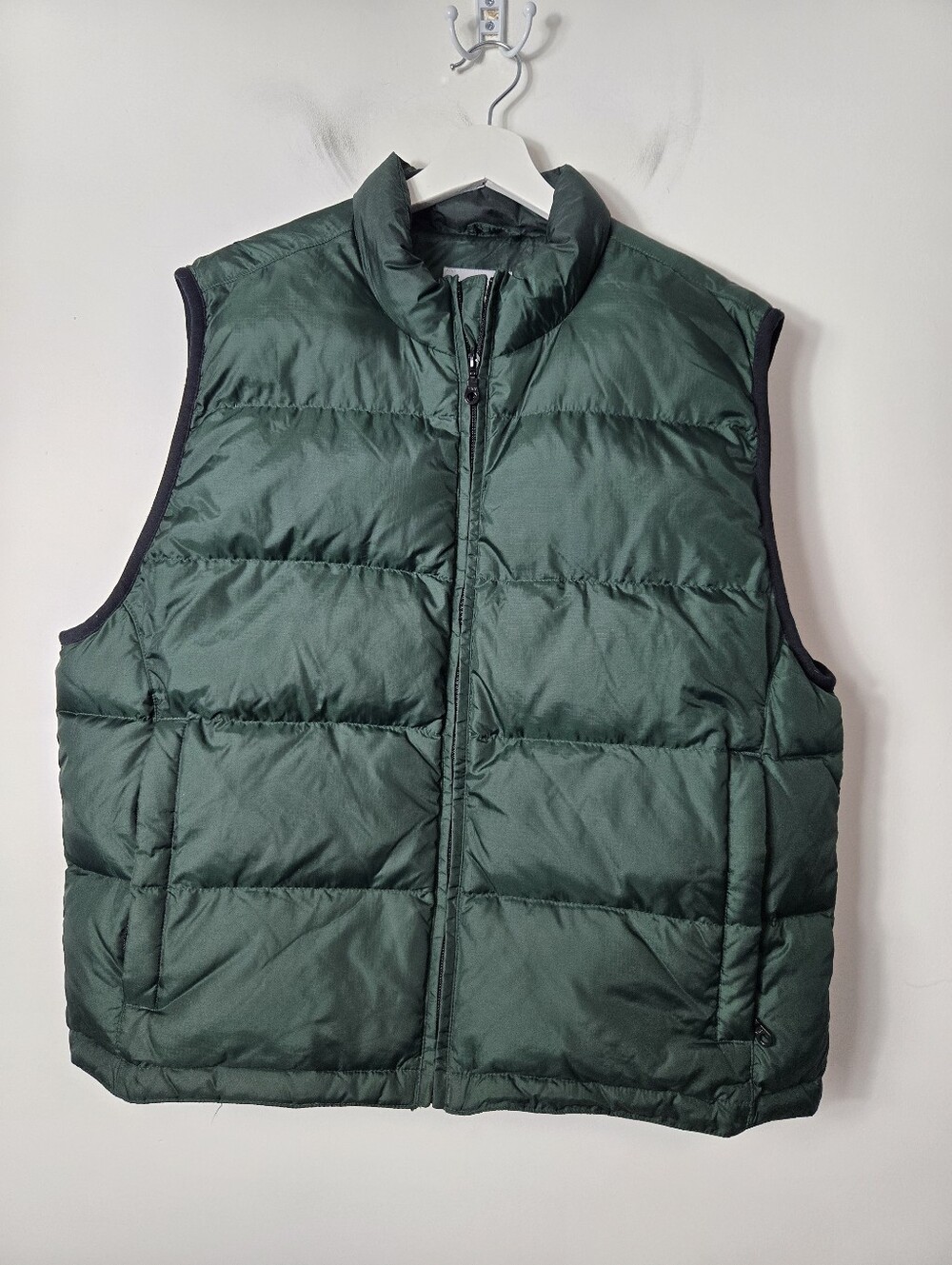 Eddie Bauer Men's Goose Down Full-Zip Green Puffer Vest Size L Nylon
